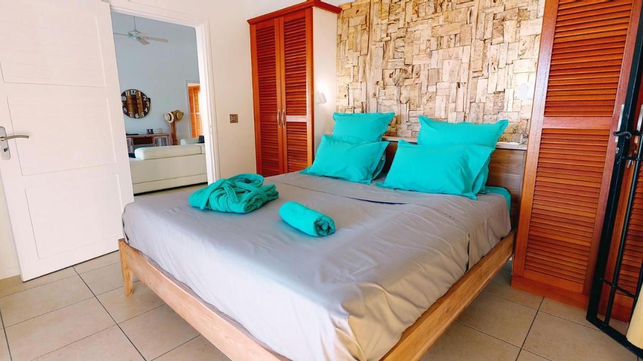 Villa L'Hacienda: Seaside Luxury with Pool, Jacuzzi & Garden Saint-Francois  Exterior photo