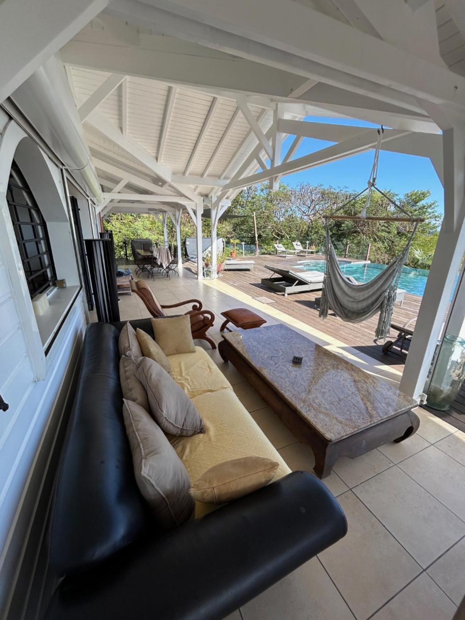 Villa L'Hacienda: Seaside Luxury with Pool, Jacuzzi & Garden Saint-Francois  Exterior photo